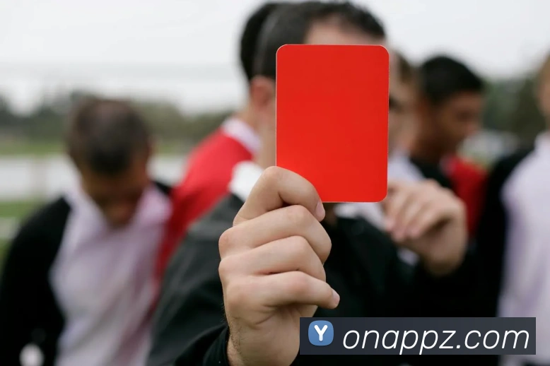 卡塔尔世界杯决赛阿根廷点球击败法国梅西捧杯成就生涯夺冠高光